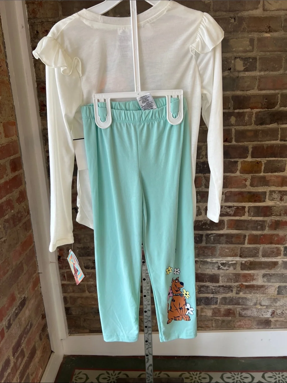 Kids Cream Scooby-Doo 'Today I Feel' Pajama Set - Blue Green Pants